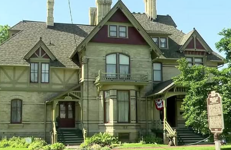 How a Wisconsin Water Wheel Beat the World to the Electric Age
